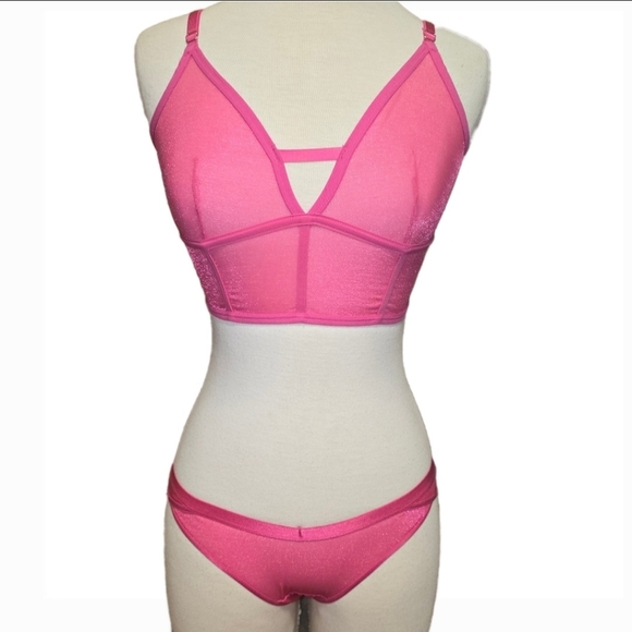 Auden Hot Pink Matching Bralette & Panty - Small - Picture 1 of 8